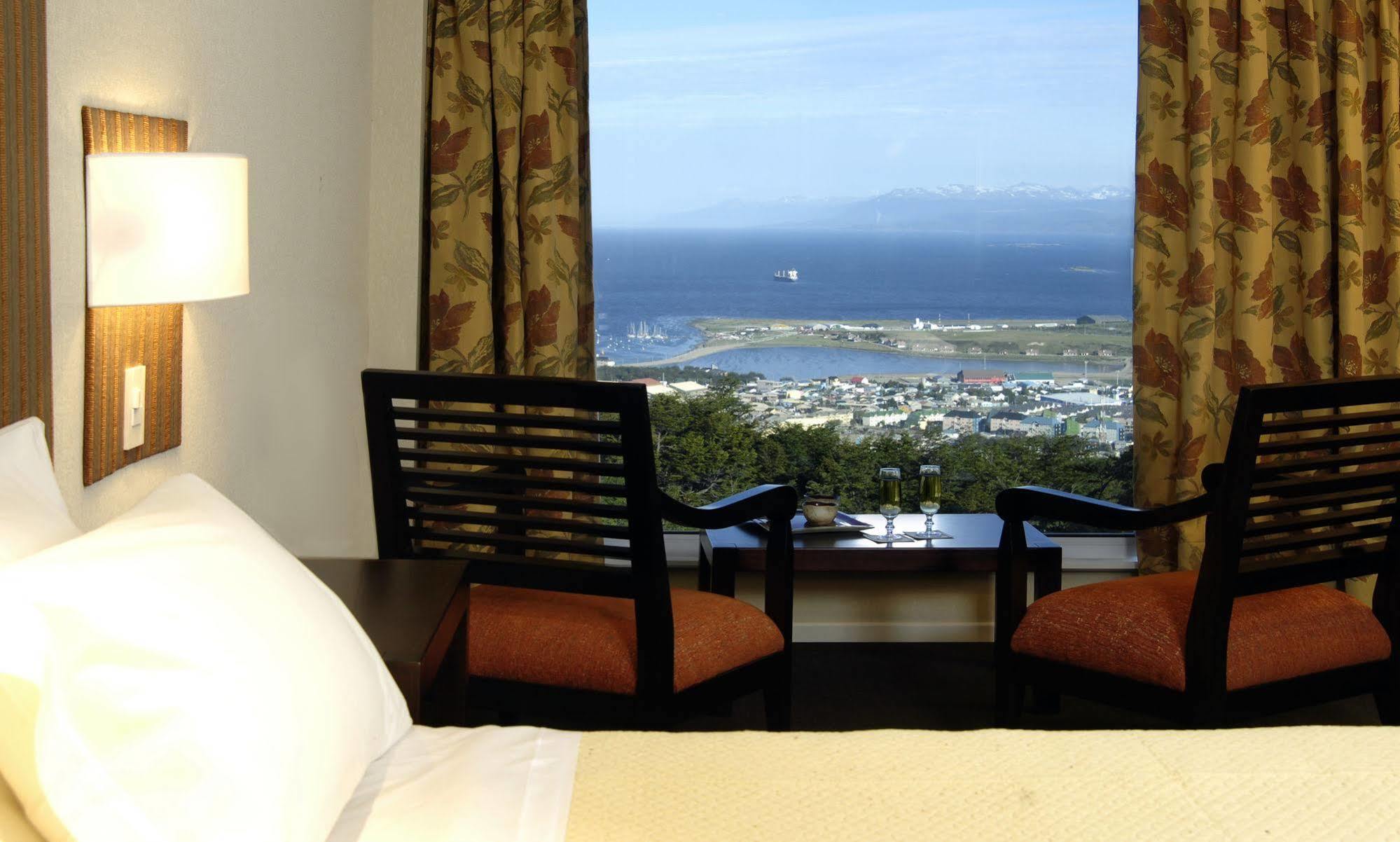 Los Acebos Ushuaia Hotel Luaran gambar